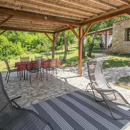 Lovely In With House A Panoramic View Vakantiehuis Rovinj